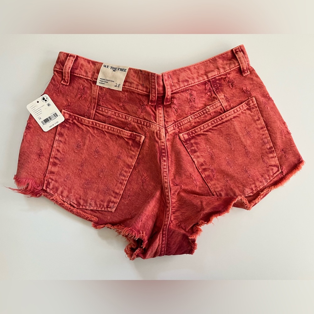 We The Free | NWT Hi-Lo Shorts Dragonfruit Sorbet - Picture 3 of 7